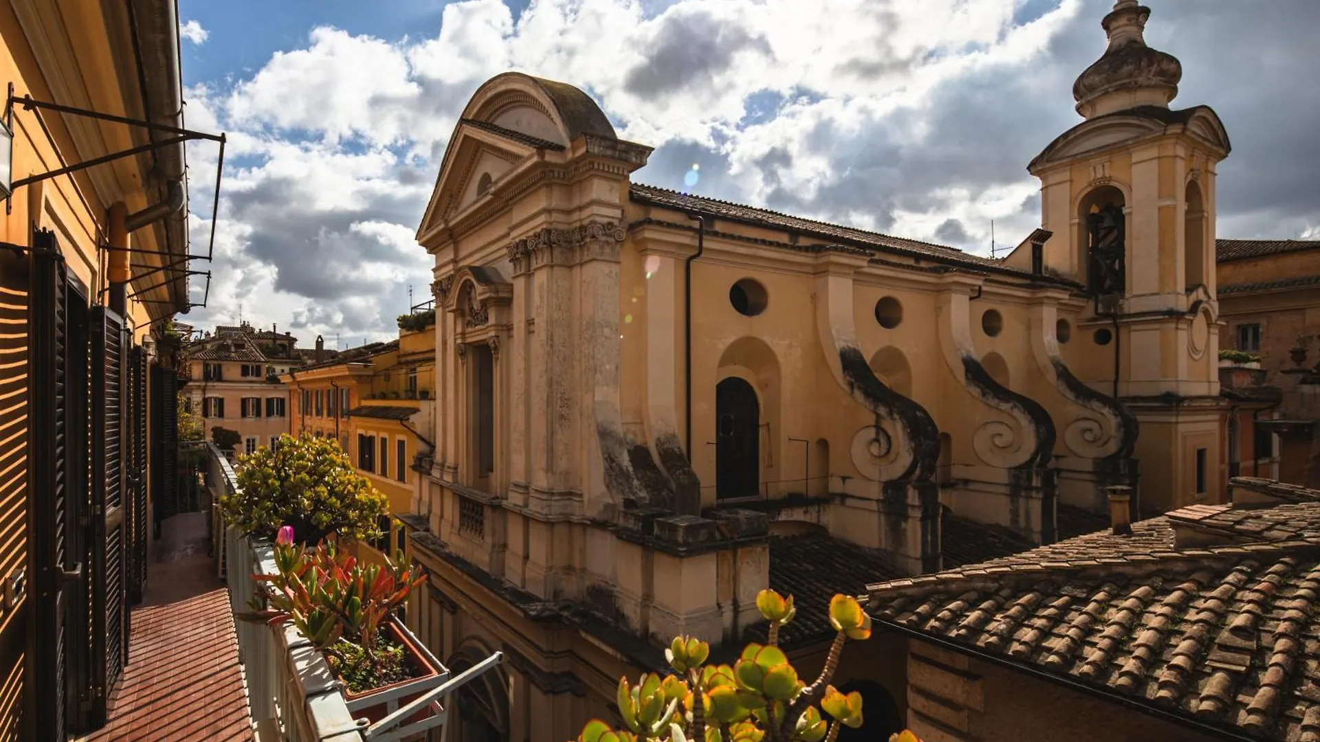 Cesarina Home Rome Italy