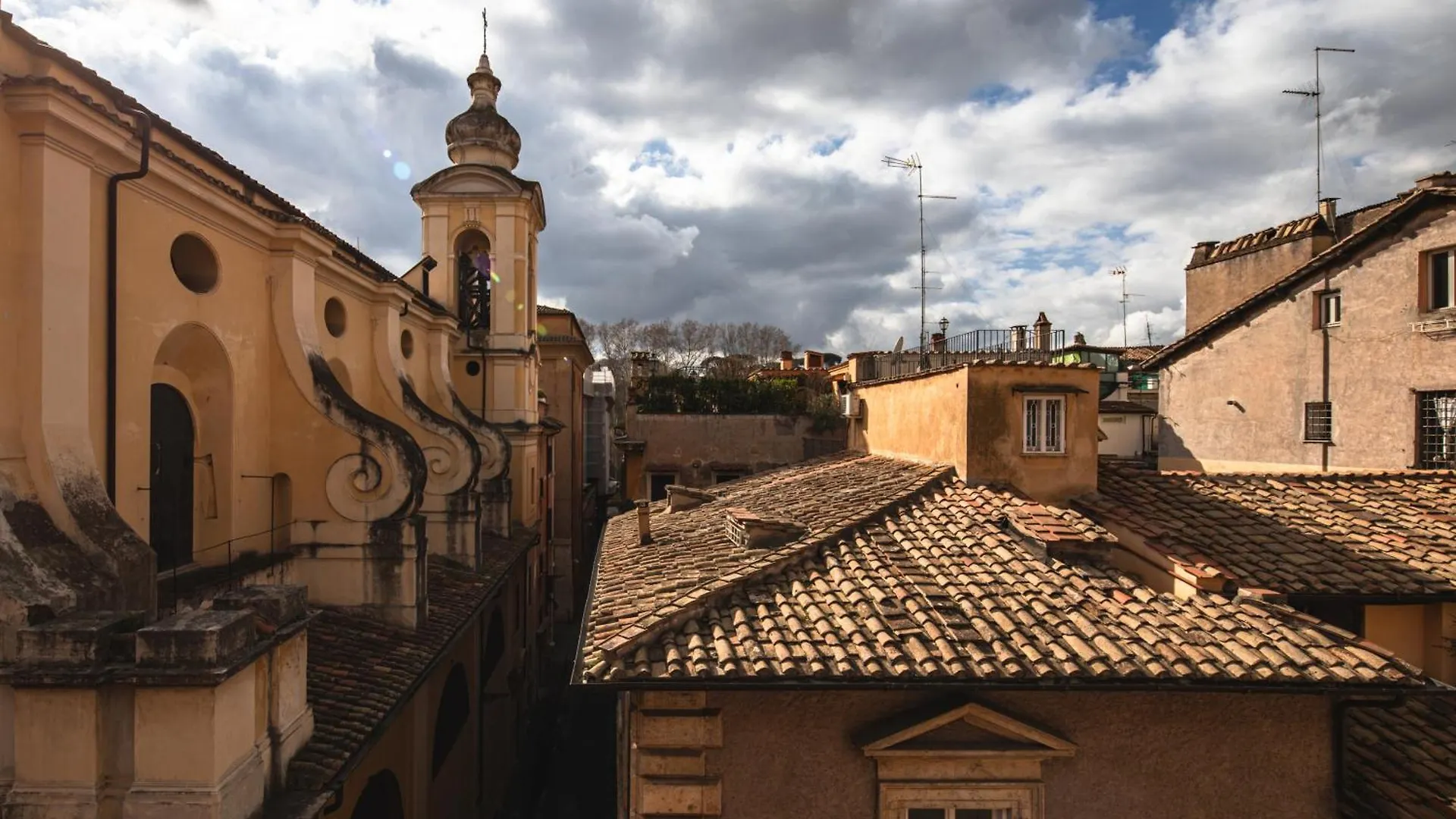 Cesarina Home Rome